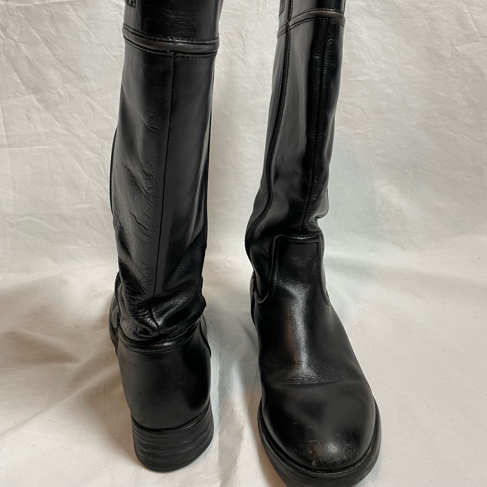 Black Bussola Leather Boots